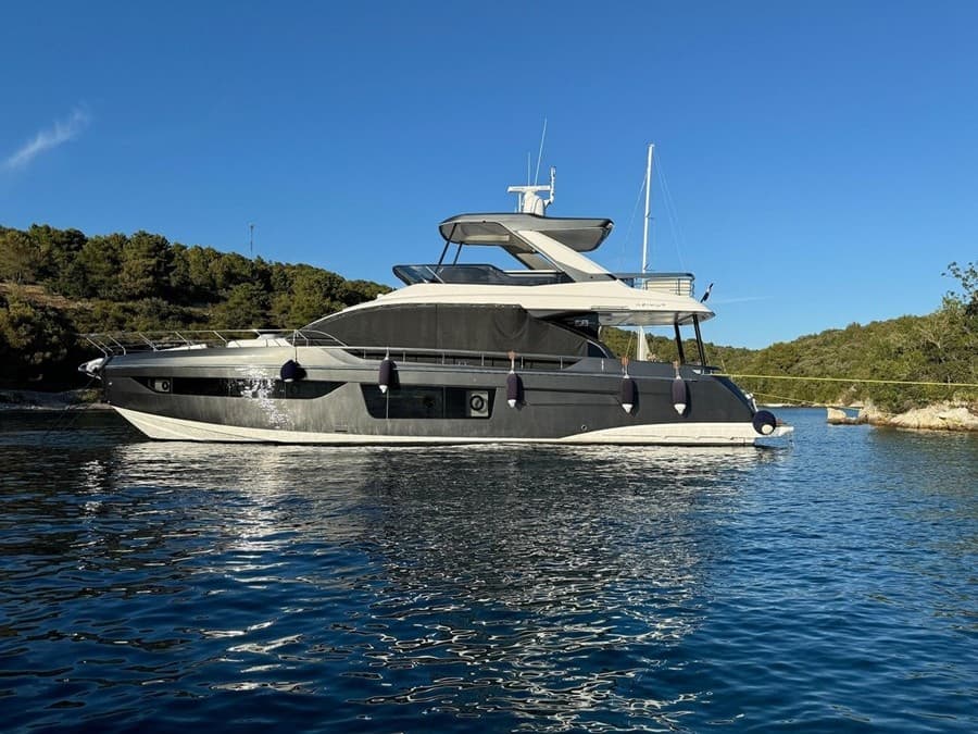 Boat Image 1