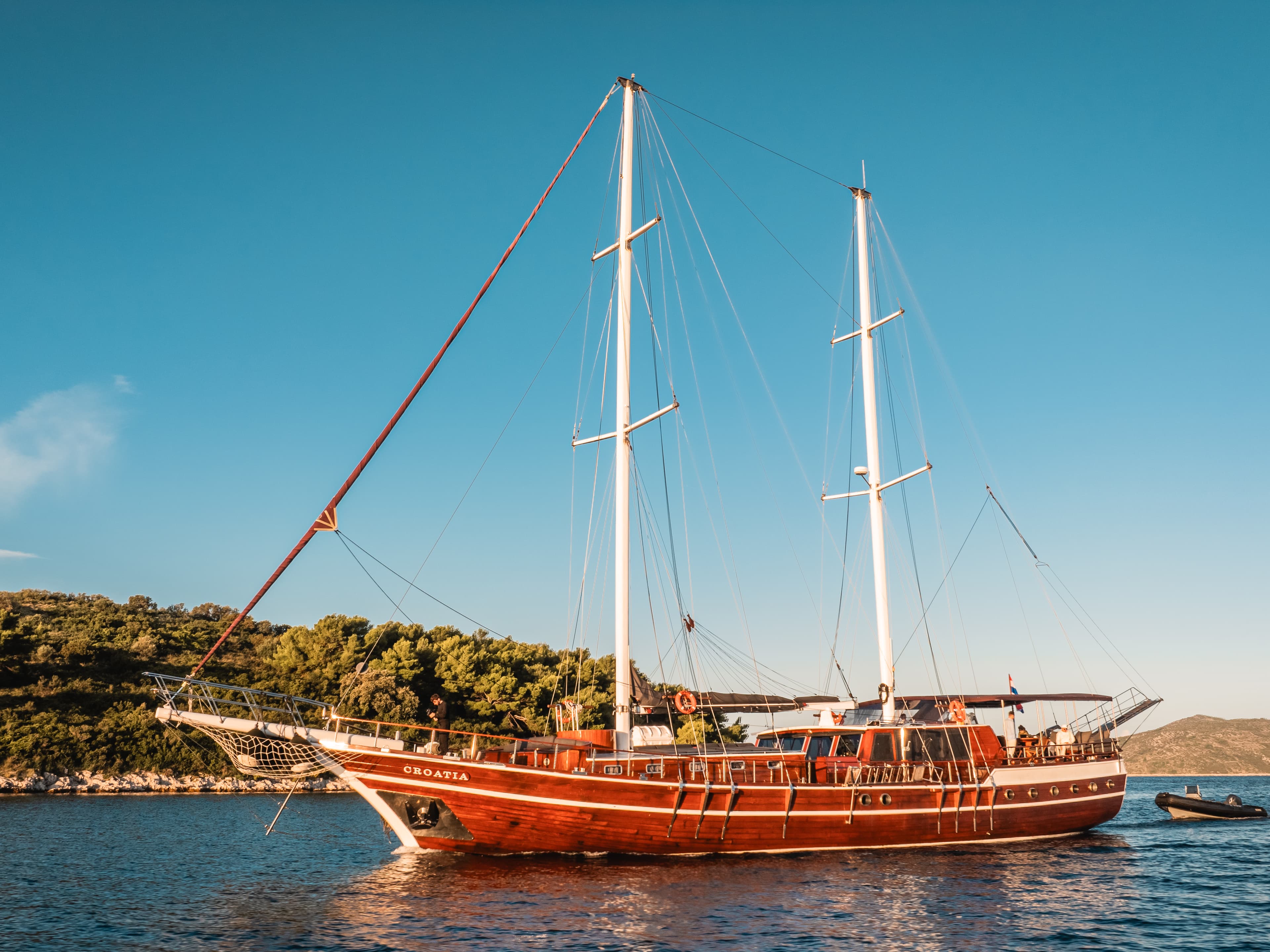 Boat Image 1