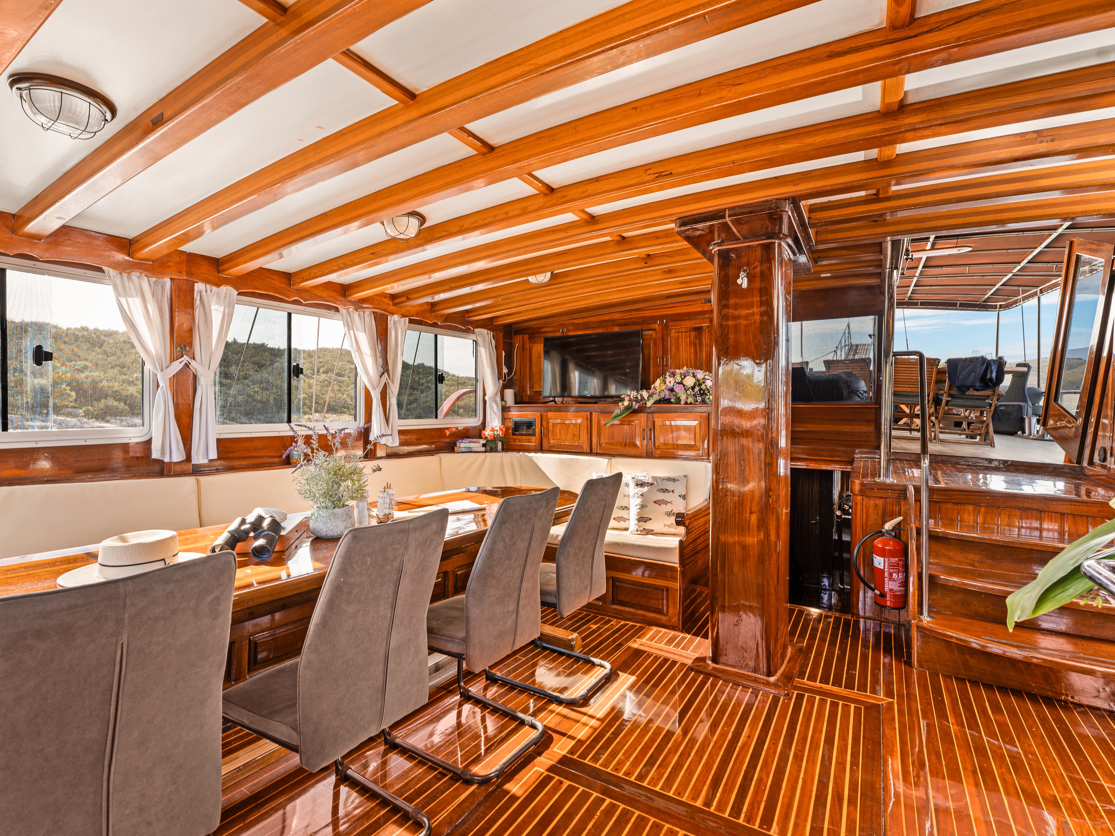 Boat Image 2